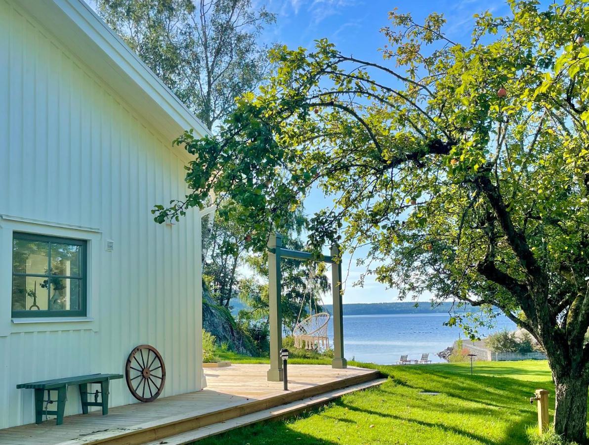 Bastuviken Bed And Breakfast Uppsala Exterior photo