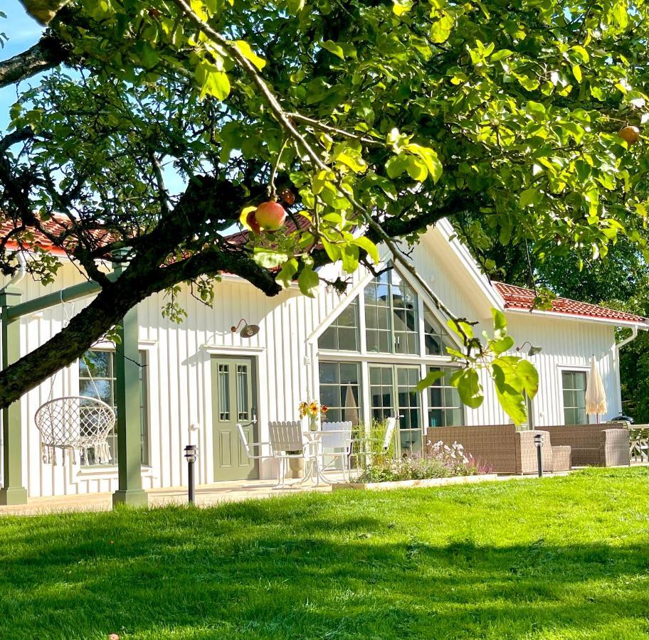Bastuviken Bed And Breakfast Uppsala Exterior photo